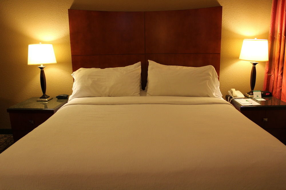 Holiday Inn - Memphis Downtown - Beale St. By Ihg Ngoại thất bức ảnh